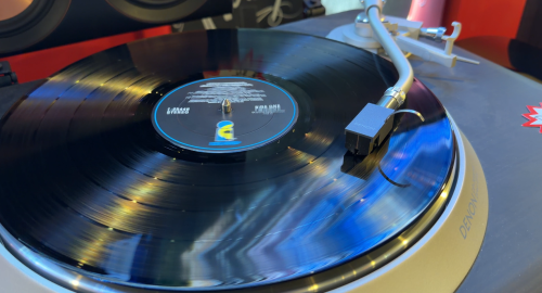 Turntable Playing